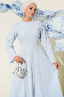 Alternative view of Dress with Pocket Details in Linen Ice Blue