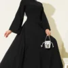 Dress with Pocket Details in Linen Black