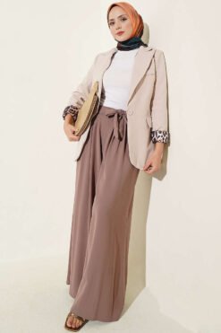 Alternative view of Wide-Leg Trousers with Pleated Detail Brown