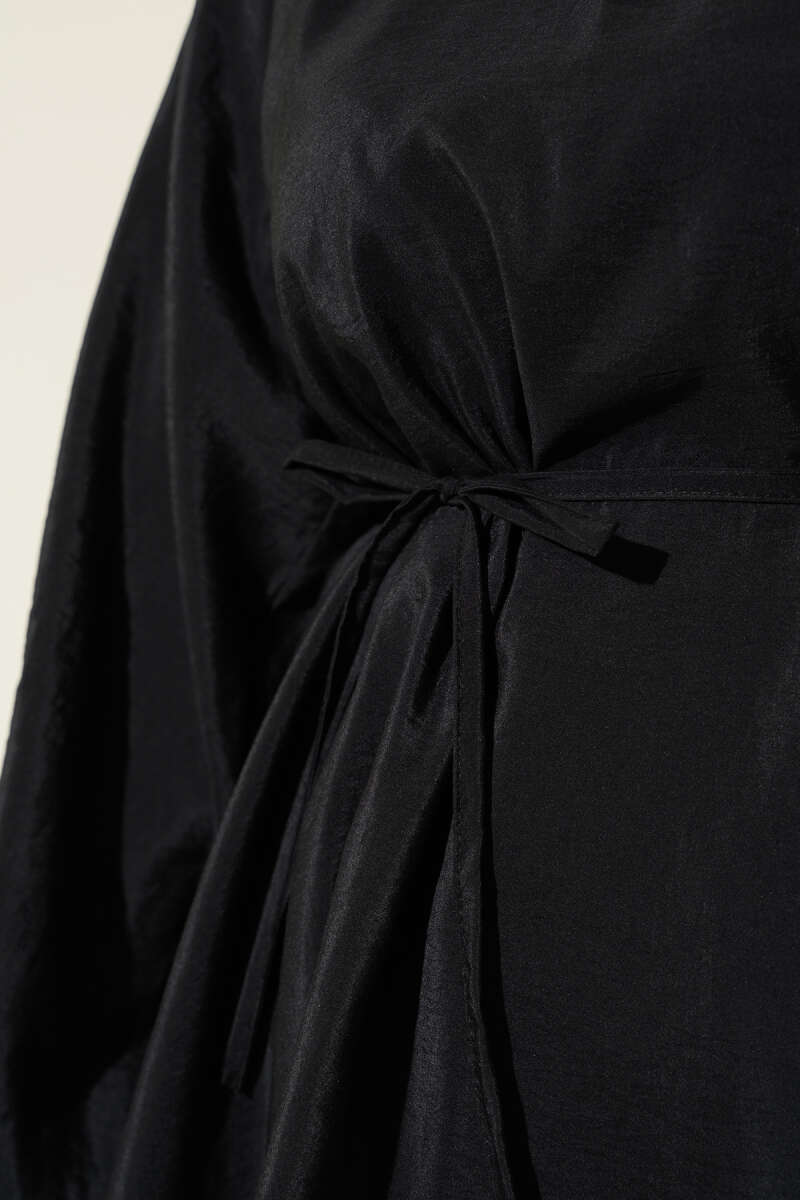 Balloon Sleeve Tie Waist Tunic Black – Image 4