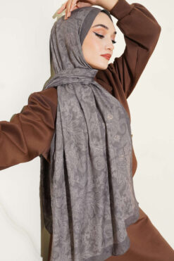 Alternative view of Retro Patterned Bamboo Crinkle Scarf Oil Green