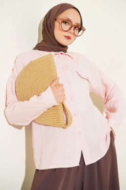 Shirt with Faux Pocket Flap in Muslin Pink