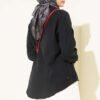Shirt with Faux Pocket Flap in Muslin Black – Bild 3