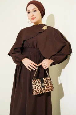 Alternatieve weergave van Dress with Snail Clip Detail Brown
