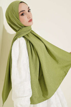 Alternative view of Twisted Pattern Cotton Ayrobin Scarf Green