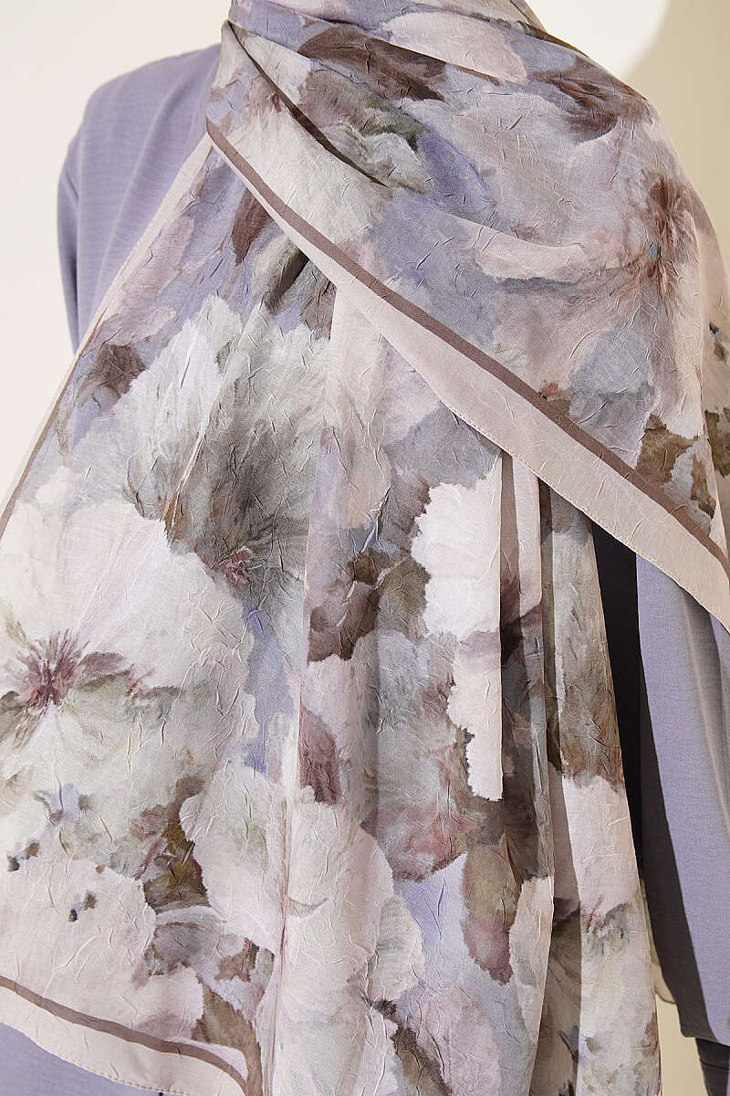 Floral Bamboo Crinkle Scarf with Stripe Details Beige - Afbeelding 4