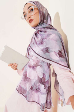 Floral Bamboo Crinkle Scarf with Stripe Details Lilac