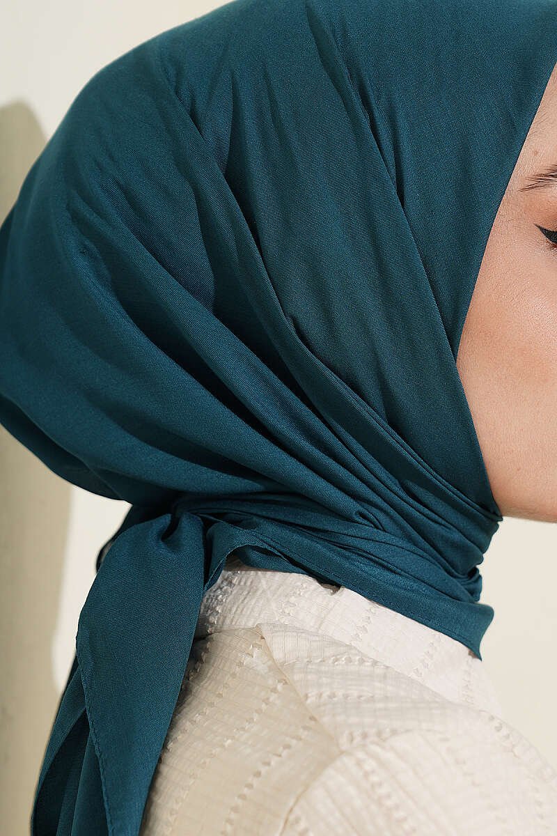 Soft Touch Series Scarf Petrol – Image 4