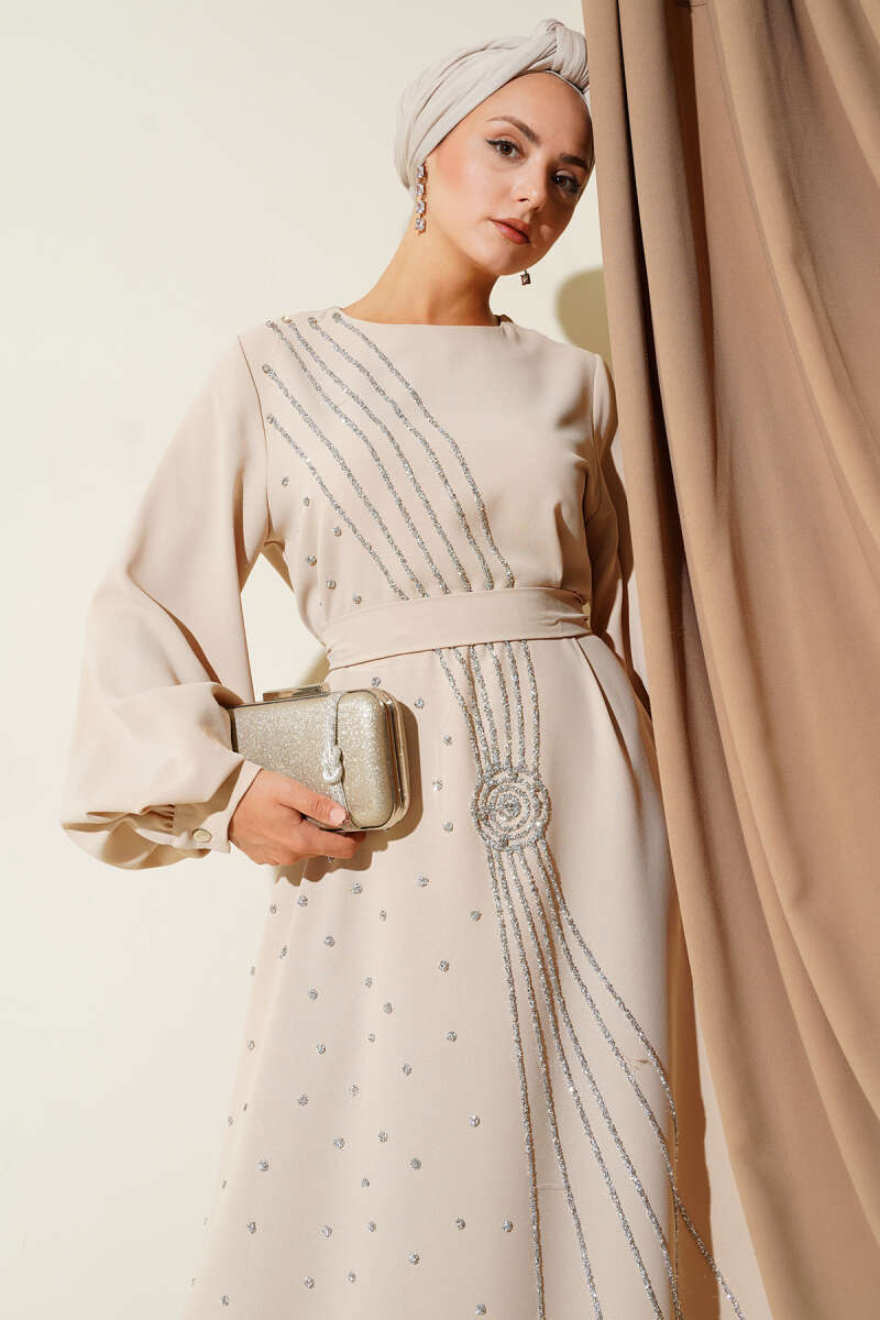 Floral Embellished Evening Dress Beige - Image 2