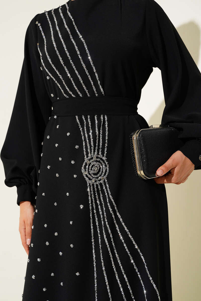 Floral Embellished Evening Dress Black - الصورة 4