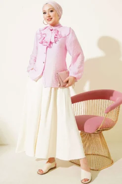 Alternative view of Short Tie-Neck Blouse with Ruffle Collar Pink