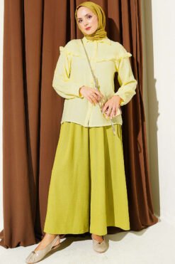 Alternative view of Ruffled Collar Muslin Shirt Yellow
