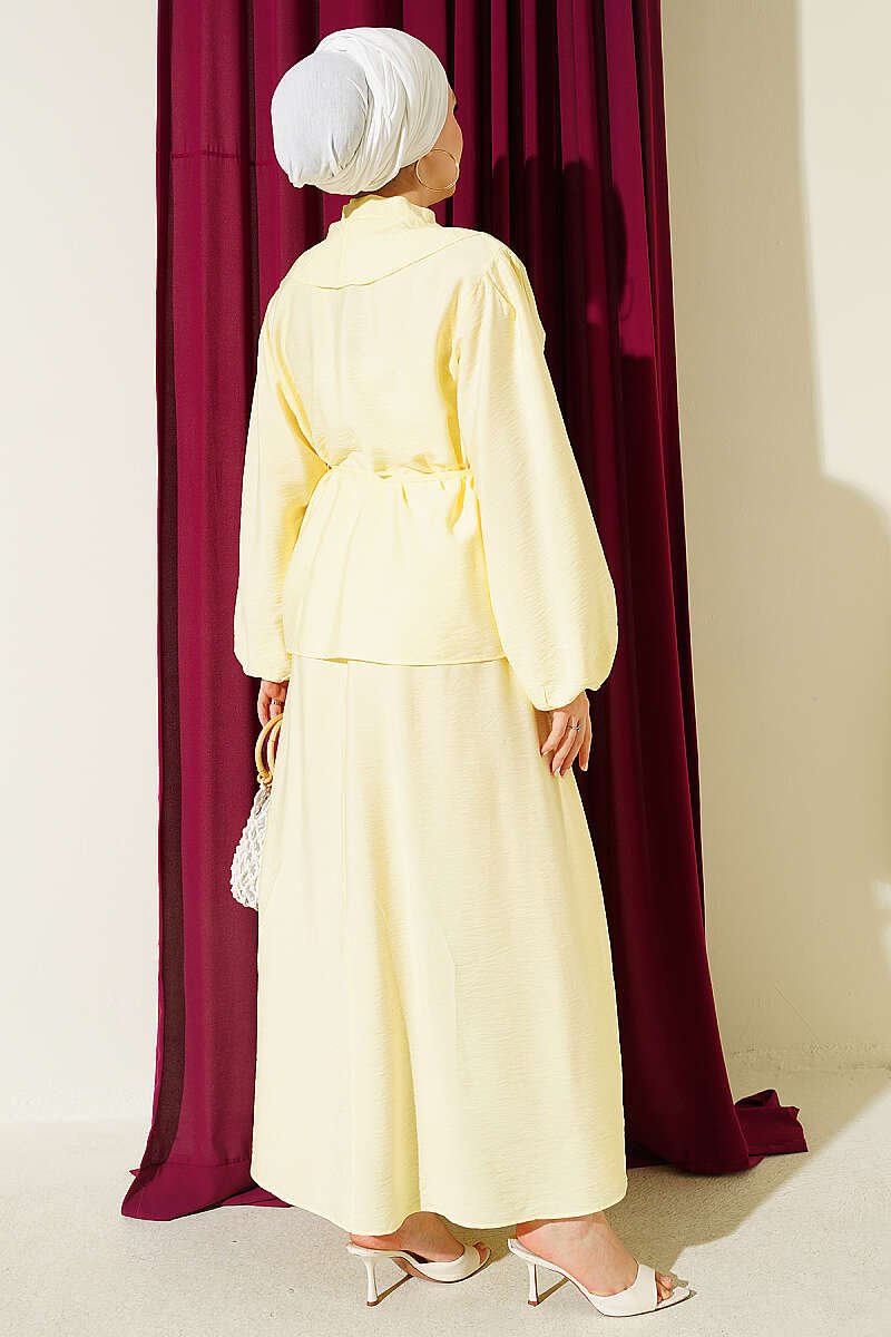 Ruffled Neckline Tied Two-Piece Set with Hem Edge Yellow - Imagen 3
