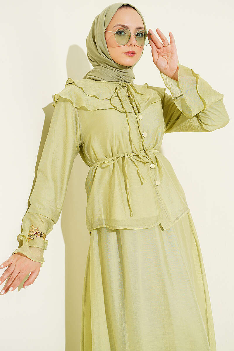 Ruffled Collar Brit Buttoned Two-Piece Set with Hem Edge Hazel - Image 2