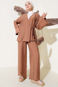 Alternative view of Side Tie Kimono Two-Piece Set Brown
