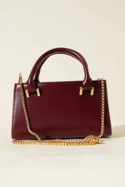 Alternative view of Chain Strap Magnetic Bag Burgundy