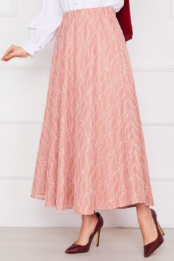Alternative view of Chain Pattern Lace Skirt