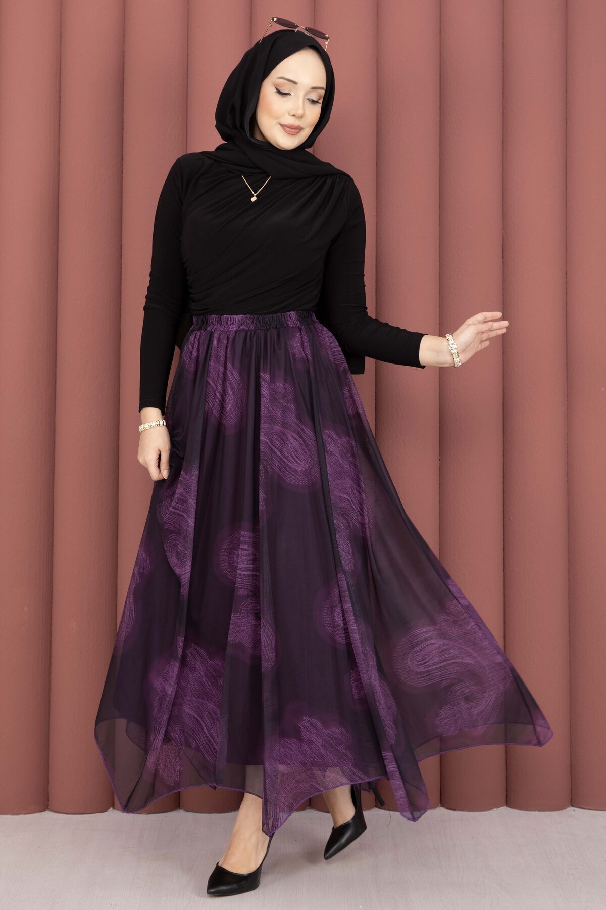 Asymmetrical Cut Printed Tulle Skirt Plum – Image 4