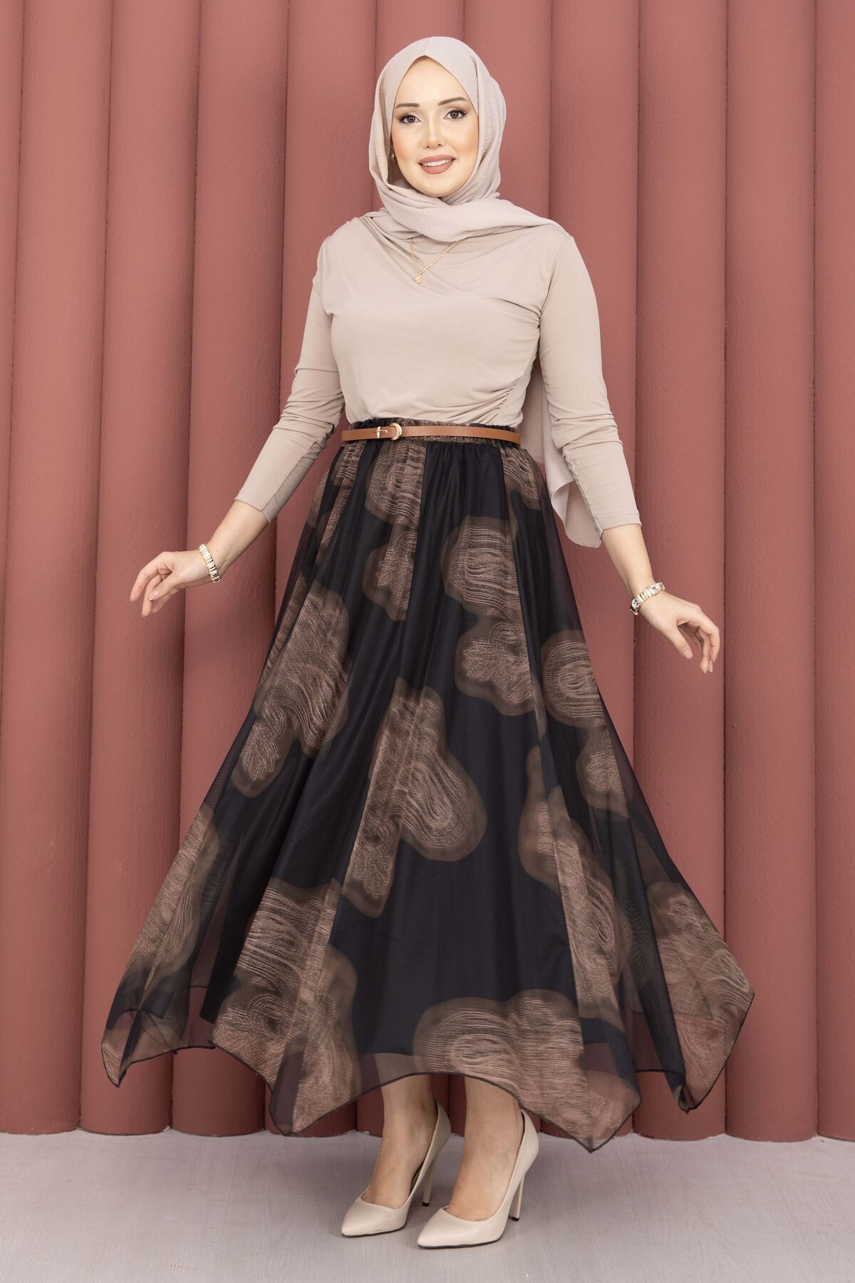 Asymmetrical Cut Printed Tulle Skirt Black - Image 3