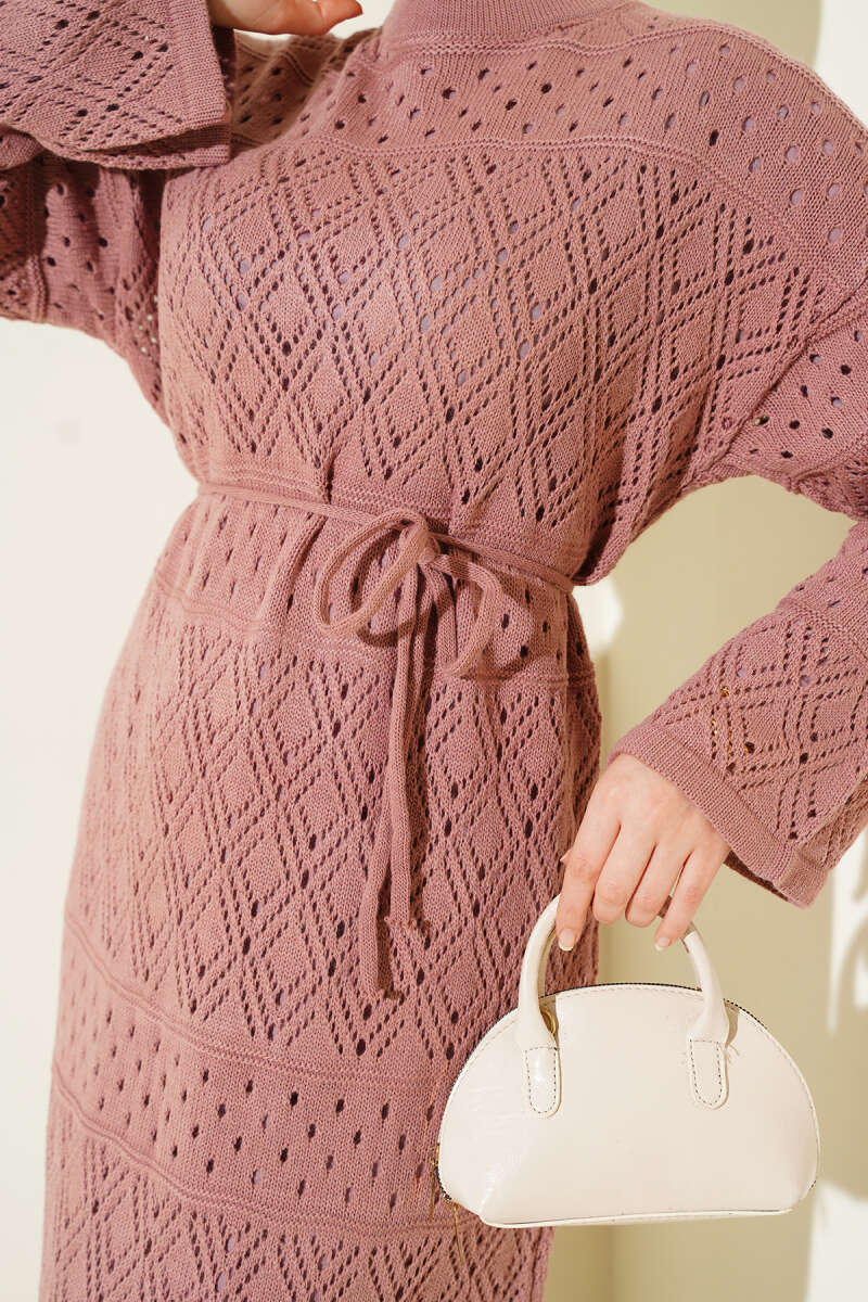 Diamond Pattern Openwork Knit Dress Rose Dust - الصورة 4
