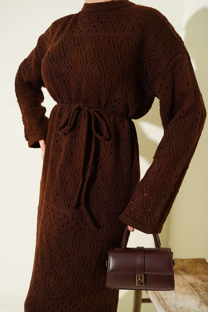 Diamond Pattern Openwork Knit Dress Brown - Imagen 4