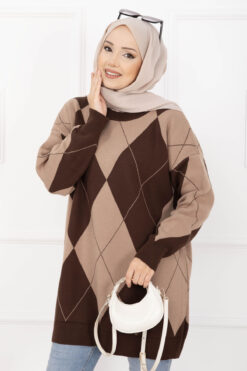 Alternative view of Diamond Pattern Knit Sweater Brown