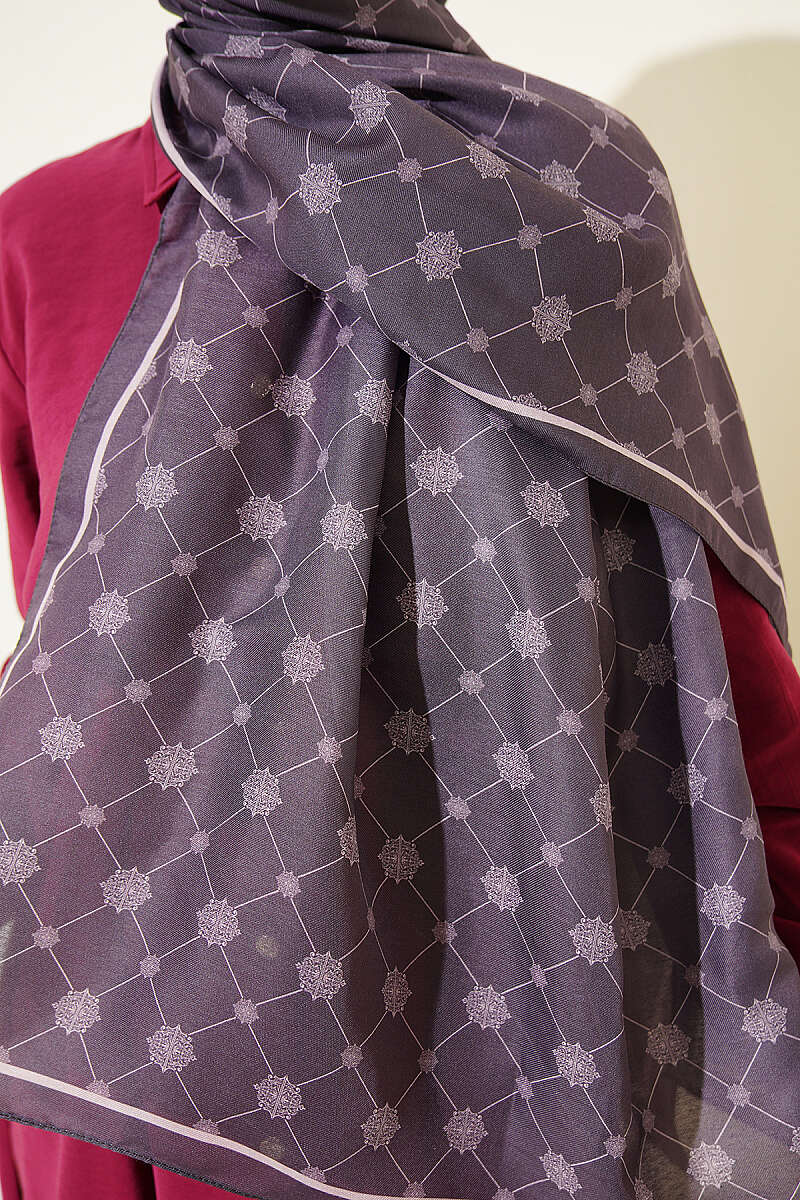 Baroque Motif Soft Shawl Lilac - immagine 4