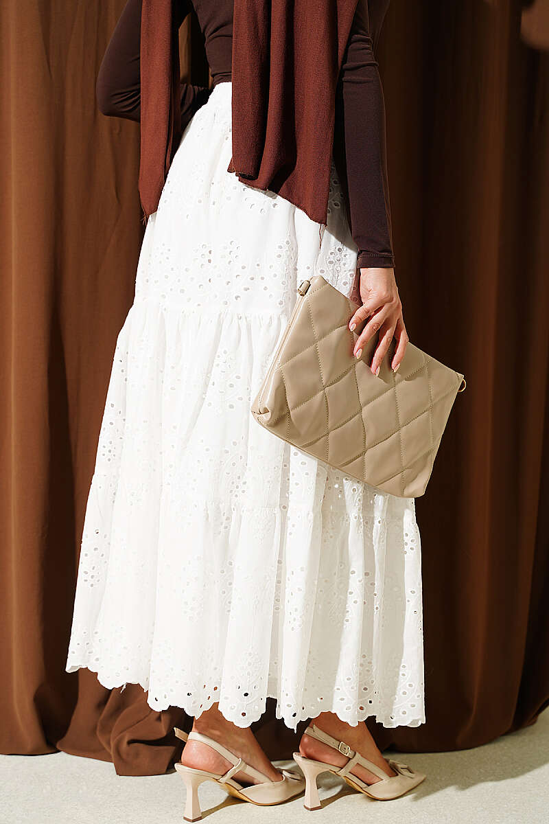 Embroidered Hem Edge Skirt with Elastic Waistband Ecru - الصورة 3