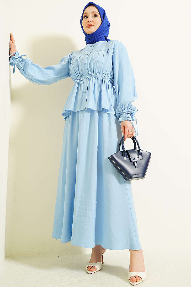 V-Neck Modal Two-Piece Set with Gold Accessories Baby Blue – Bild 5