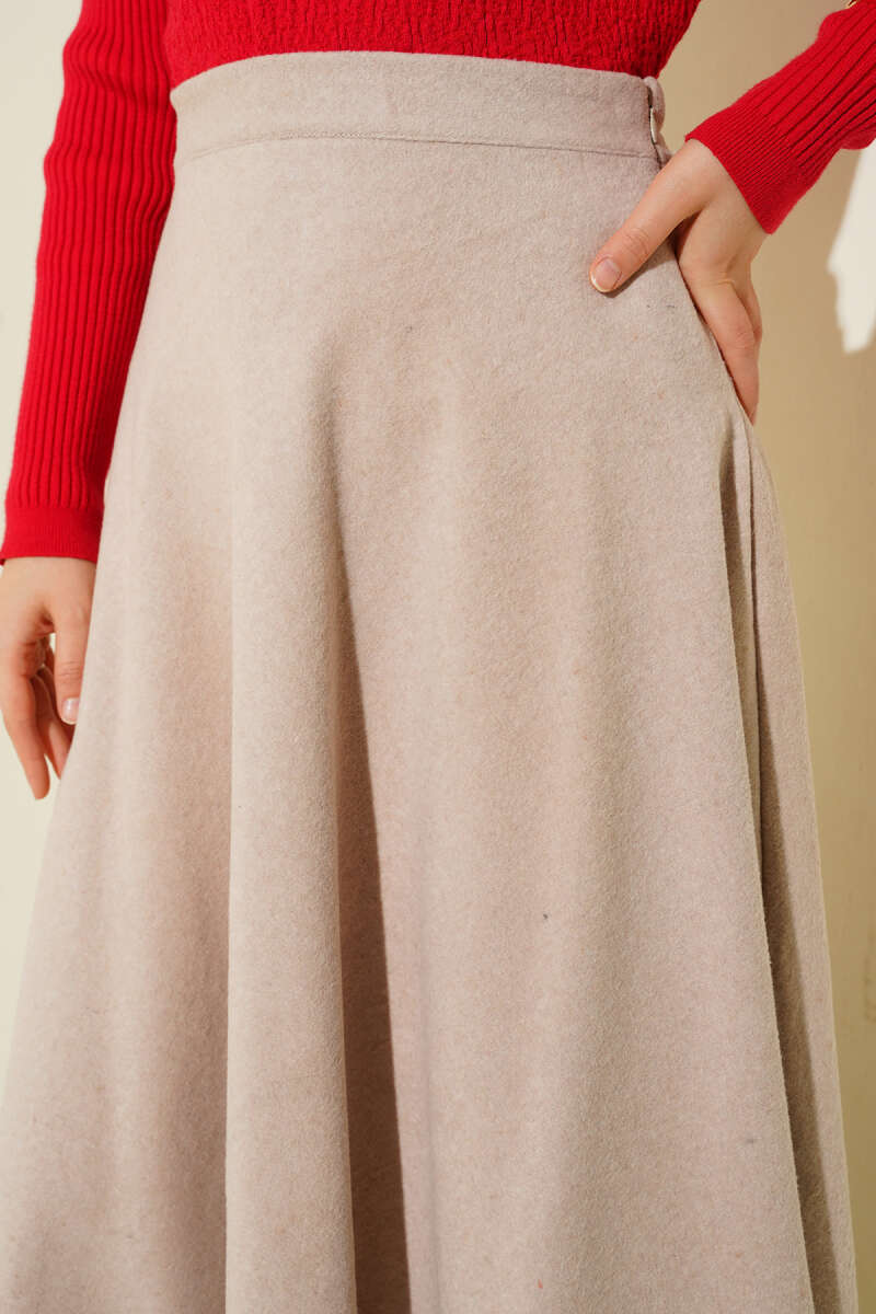High-Waisted Flared Wool Blend Skirt with Elastic Waistband Beige - Image 4