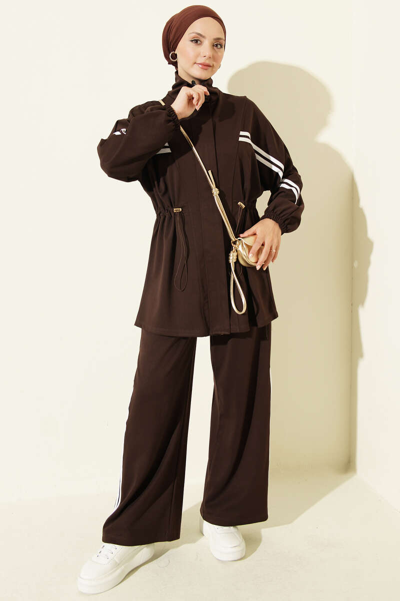 Elastic Waistband Two-Piece Set with Stripe Details Brown