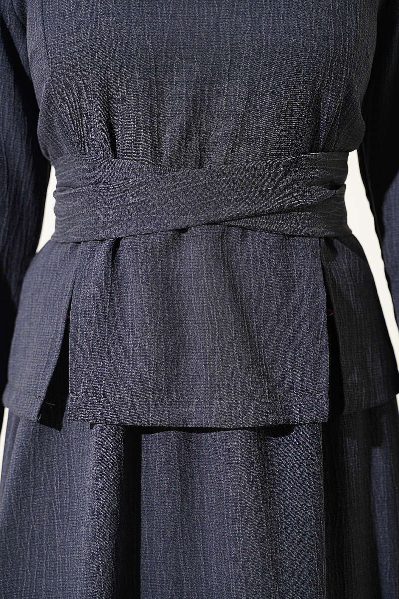 Waist-tie Detailed Hem Edge Two-Piece Set Anthracite – Bild 4