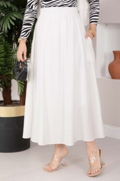 Alternative view of Elastic Waistband with Pocket Detail Hem Edge Skirt Ecru