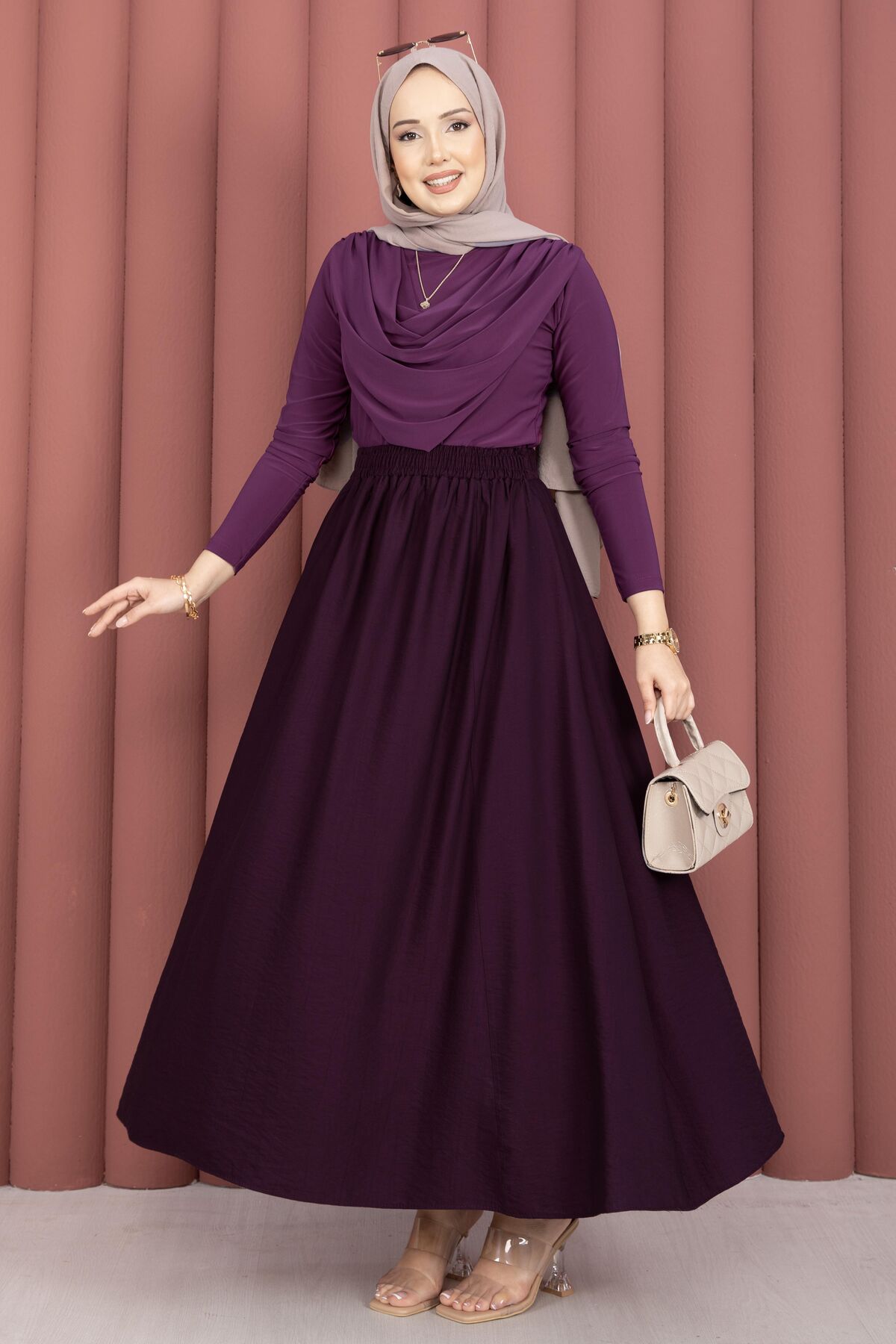 Elastic Waistband with Pocket Detail Hem Edge Skirt Plum – Image 3