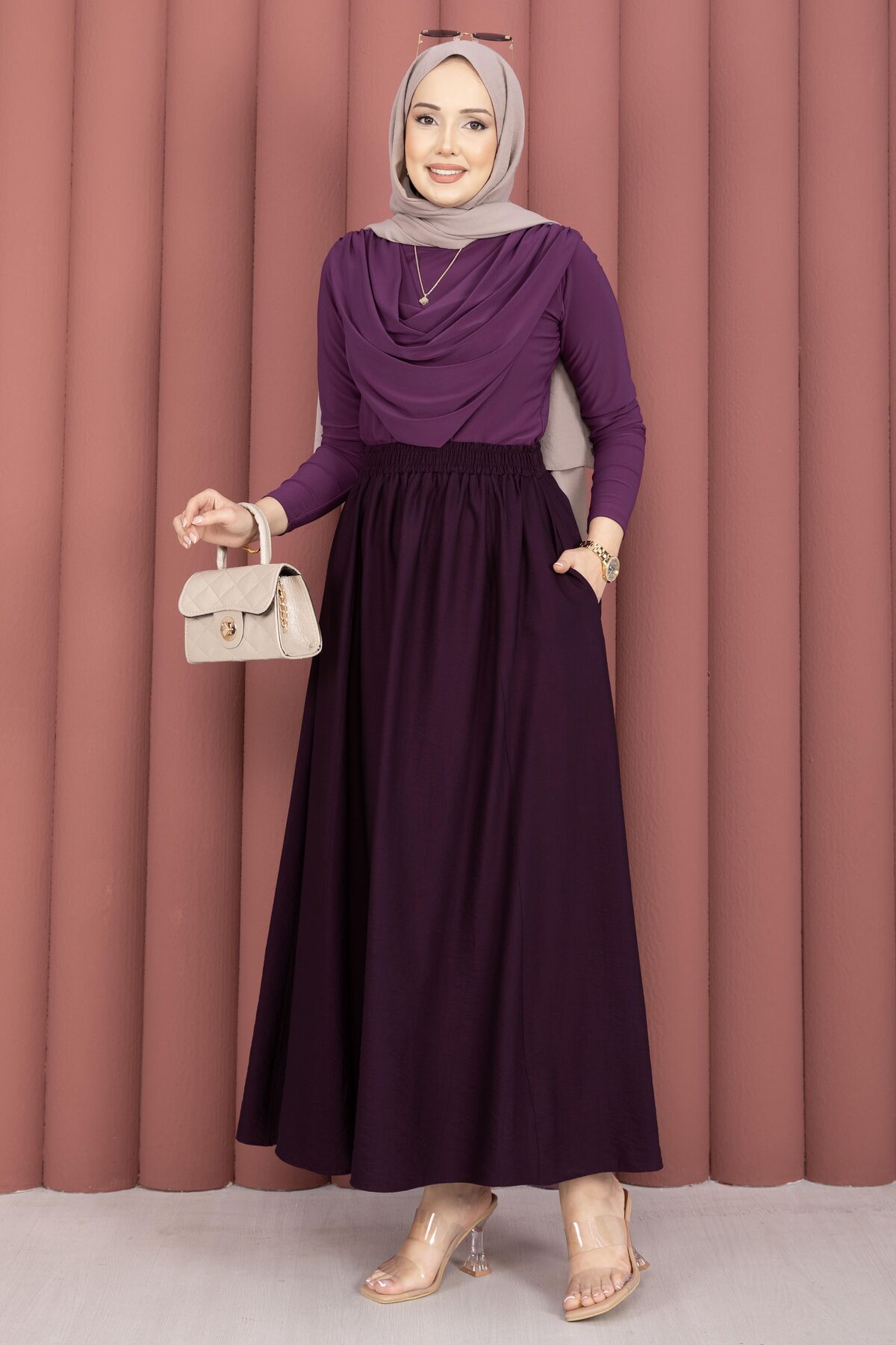 Elastic Waistband with Pocket Detail Hem Edge Skirt Plum – Image 5