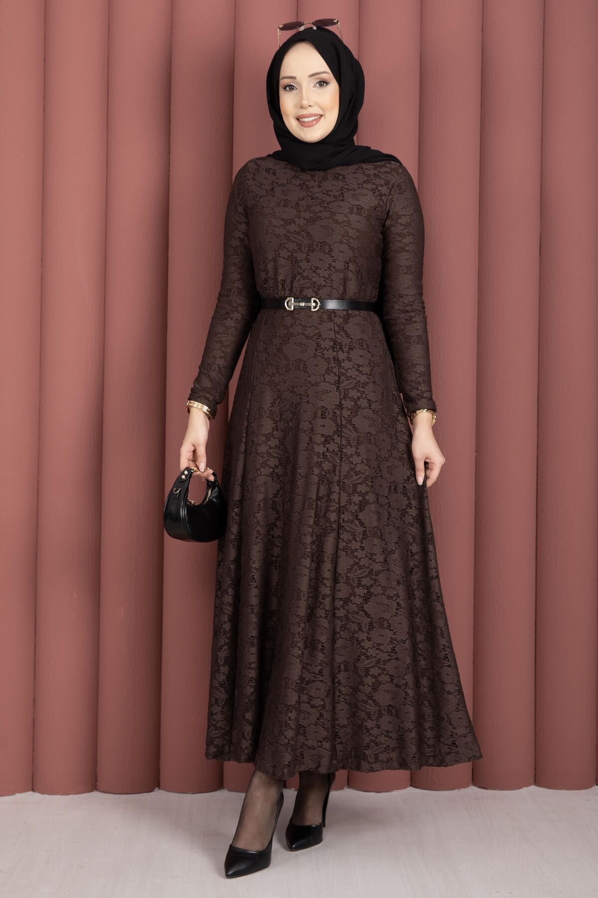 Bella Lace Detailed Belted Modest Dress Brown - الصورة 5