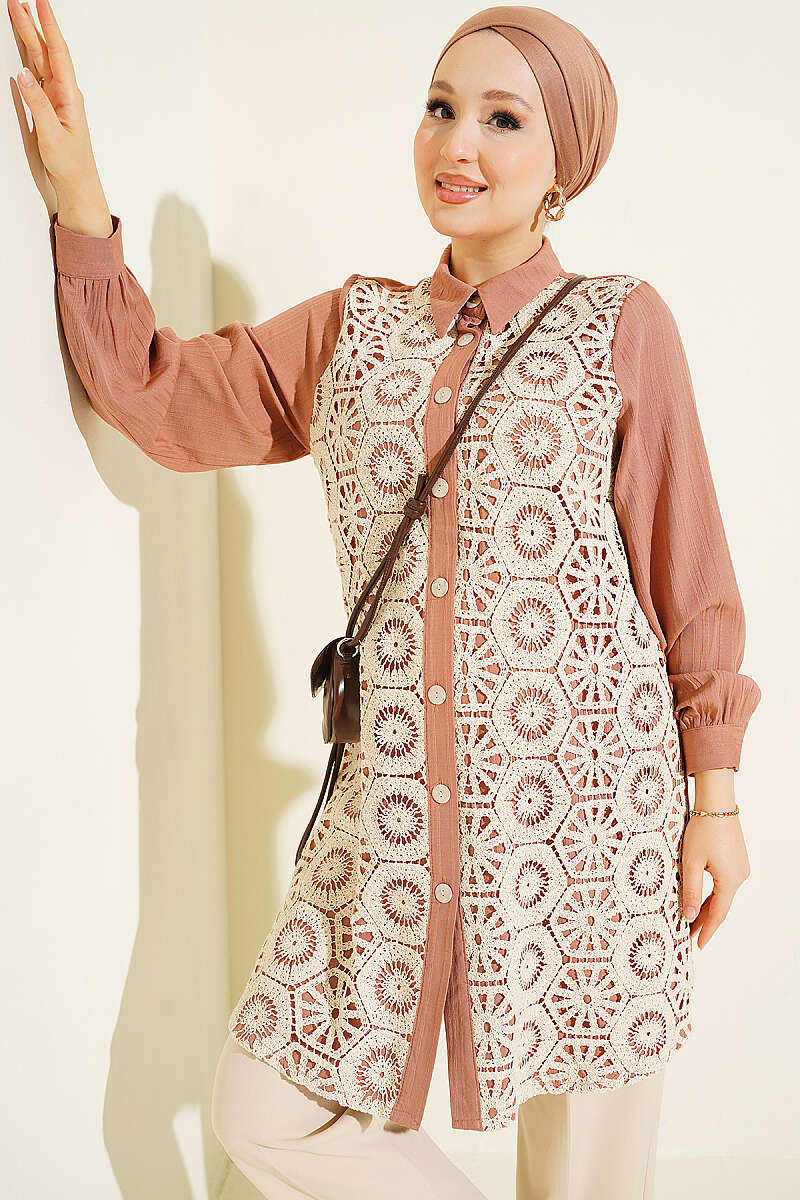 Ankle Buttoned Lace Detail Shirt Camel