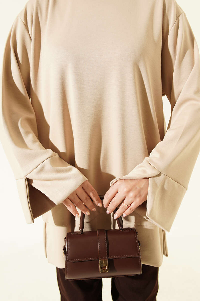 Ribbed Crew Neck Tunic with Slit Detail Beige - Image 4