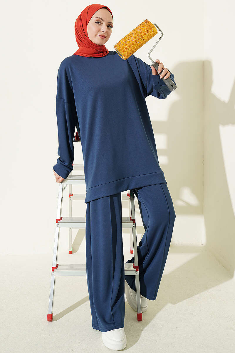 Round Neck Basic Two-Piece Set with Side Slits Navy Blue