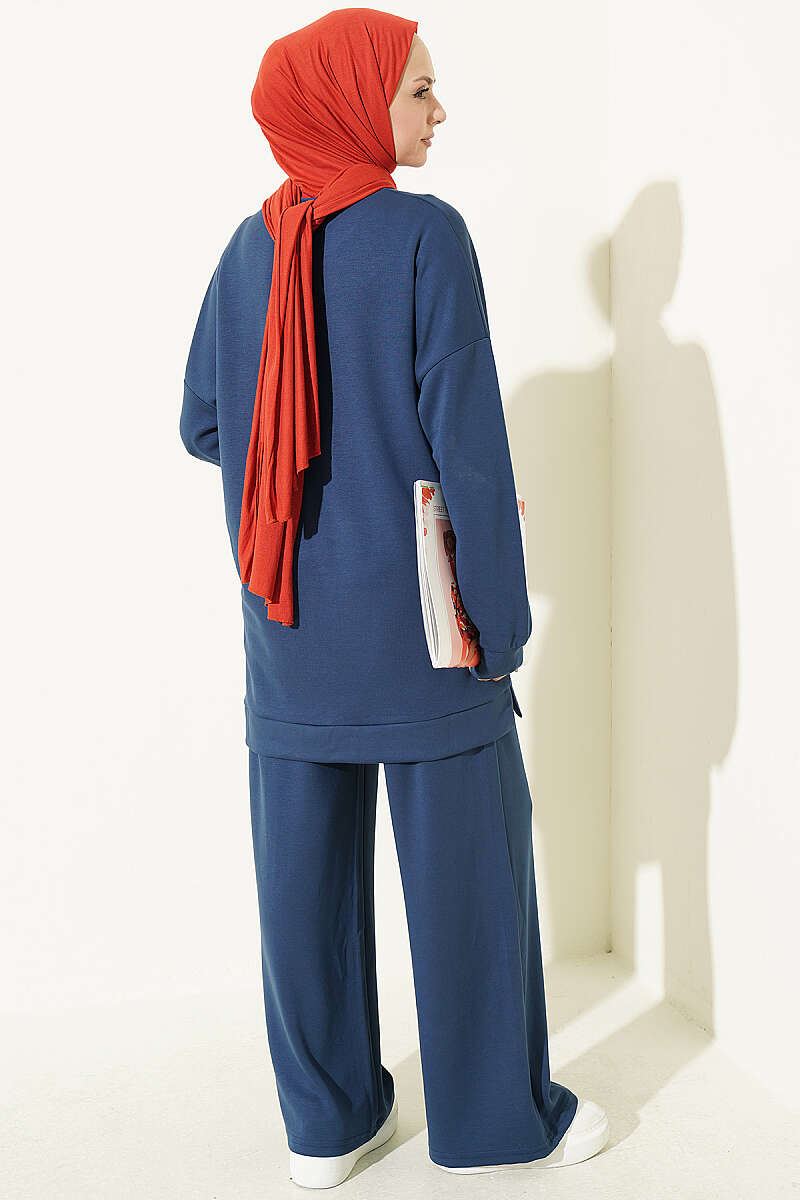 Round Neck Basic Two-Piece Set with Side Slits Navy Blue - الصورة 3