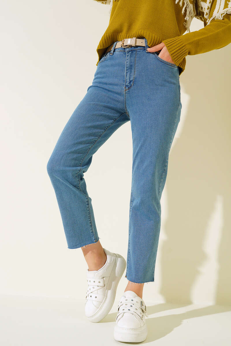 Distressed Skinny Jeans Light Blue