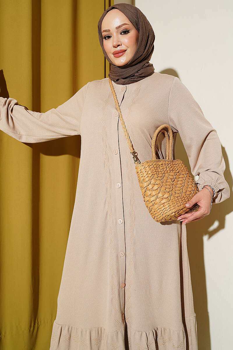 Button-Down Embroidered Detail Dress Beige – Image 2