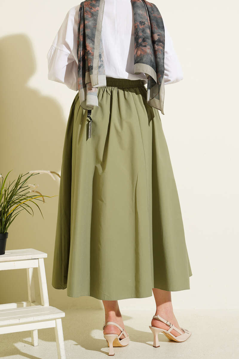 Pocketed Elastic Waist Straight Skirt Hazel - Image 3