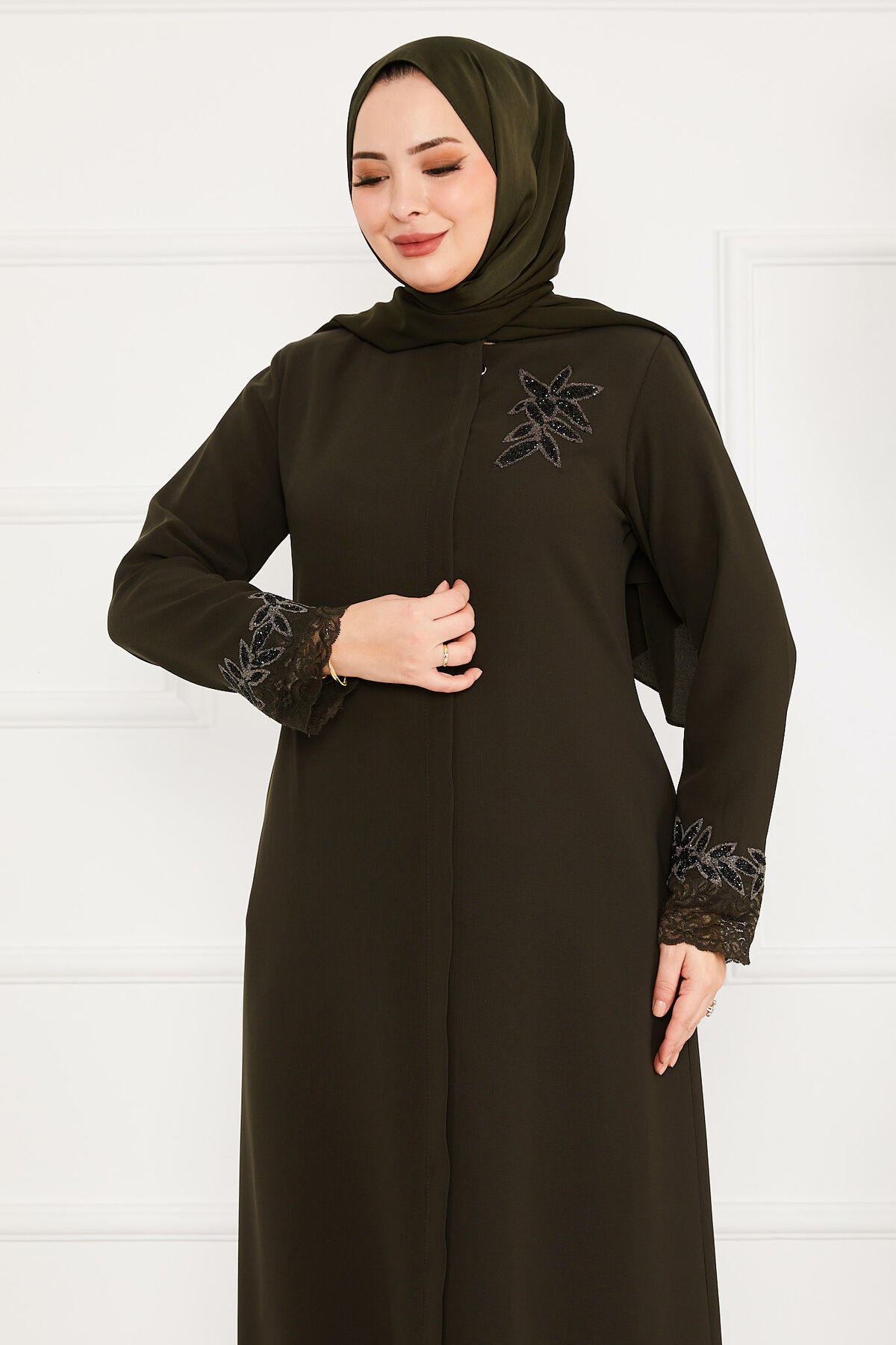 Floral Detail Lace Modest Abaya Khaki - immagine 2