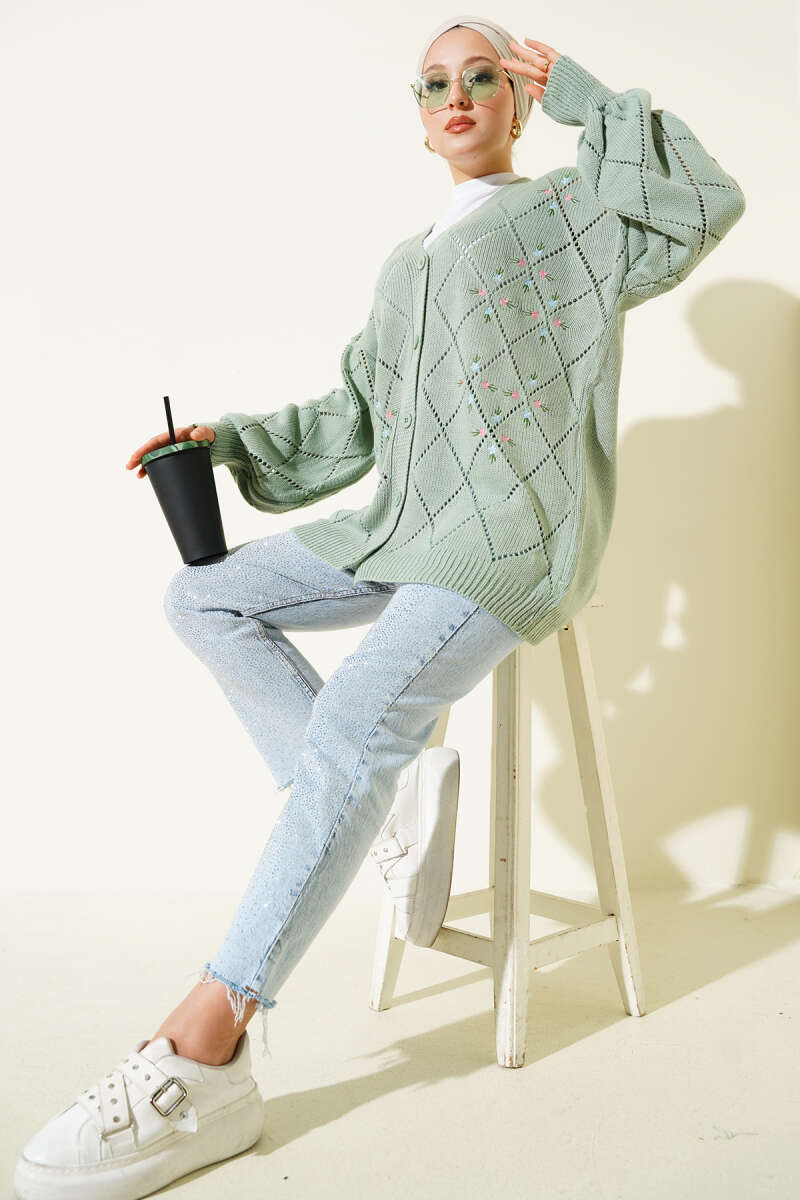 Floral Diamond Pattern Knit Cardigan Hazel – Image 2