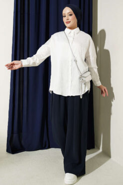 Alternative view of Vertical Stripe Basic Shirt White