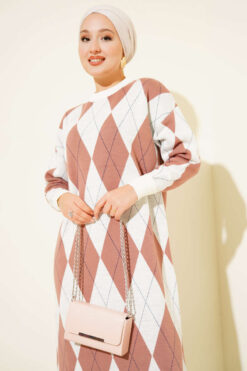 Alternative view of Striped Diamond Pattern Knit Dress Rose Dust