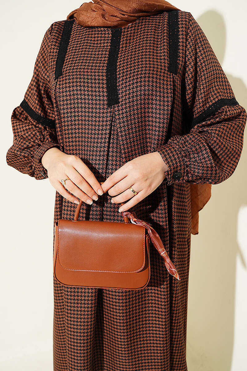 Lace-Trimmed Houndstooth Dress Brown – Bild 4