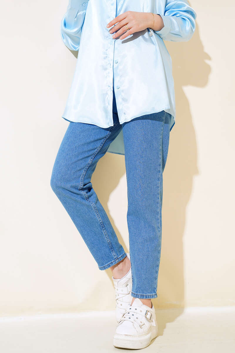 Slim Fit Mom Jeans Light Blue – Image 5
