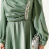 Draped Beaded Satin Evening Dress Hazel - Imagen 4